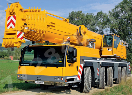 Автомобильный кран liebherr